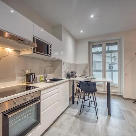 Apartman Le Felix 1 *